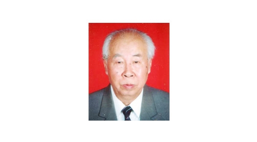 崔瑞珍.1980年－1984年任學校校長；1984年－1989年任學校黨委書記