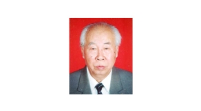 崔瑞珍.1980年－1984年任學校校長；1984年－1989年任學校黨委書記